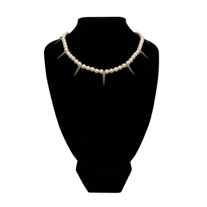 Pearl and Spike Choker